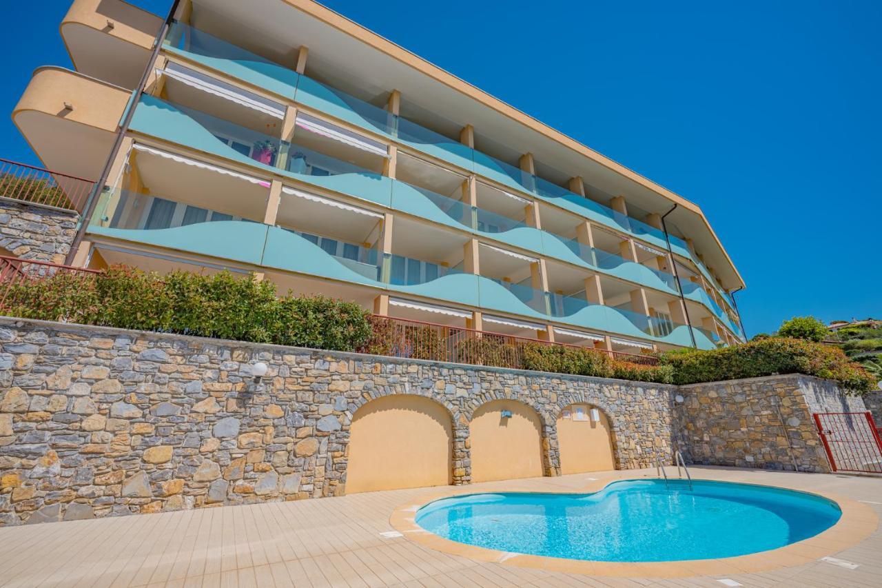 Appartamento Incantevole Con Piscina Валлекрозия Экстерьер фото