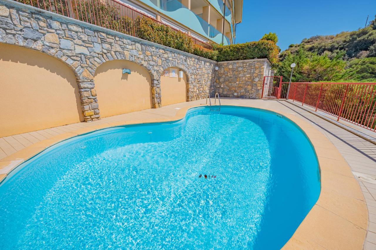 Appartamento Incantevole Con Piscina Валлекрозия Экстерьер фото